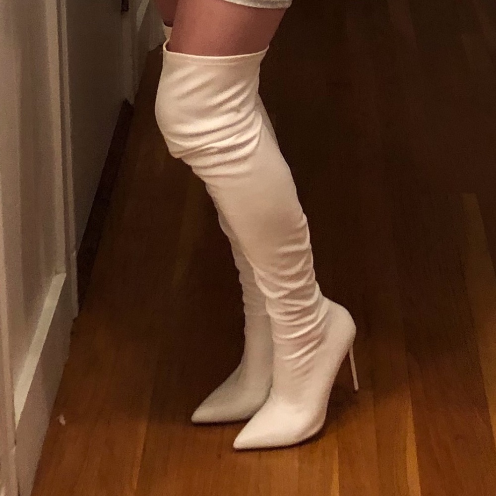 Liliana Women Thigh High Pointy Toe Stiletto Boot